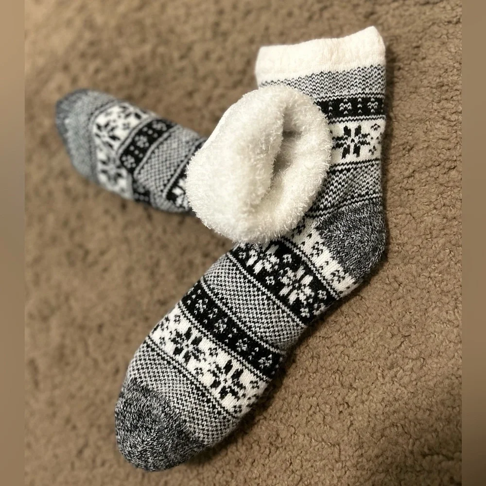 Soft Fuzzy Above Ankle Socks Black White Striped Patterenrd Cozy Warm